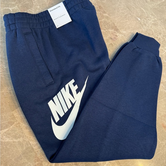 KIDS' NIKE CLUB FLEECE JOGGER PANTS size M - Picture 2 of 6